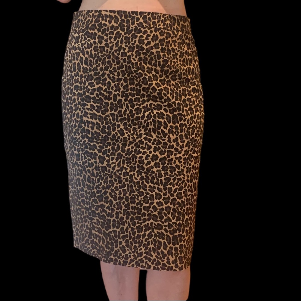 J Crew Size 6 Leopard Print Pencil Skirt